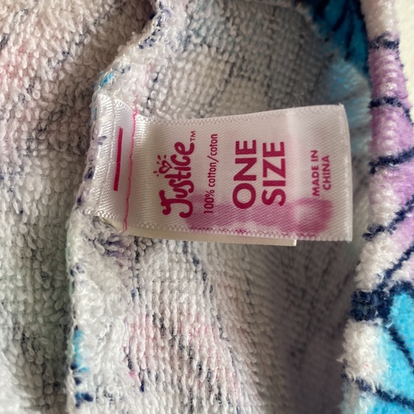 Justice mermaid tail beach towel - Picture 11 of 11